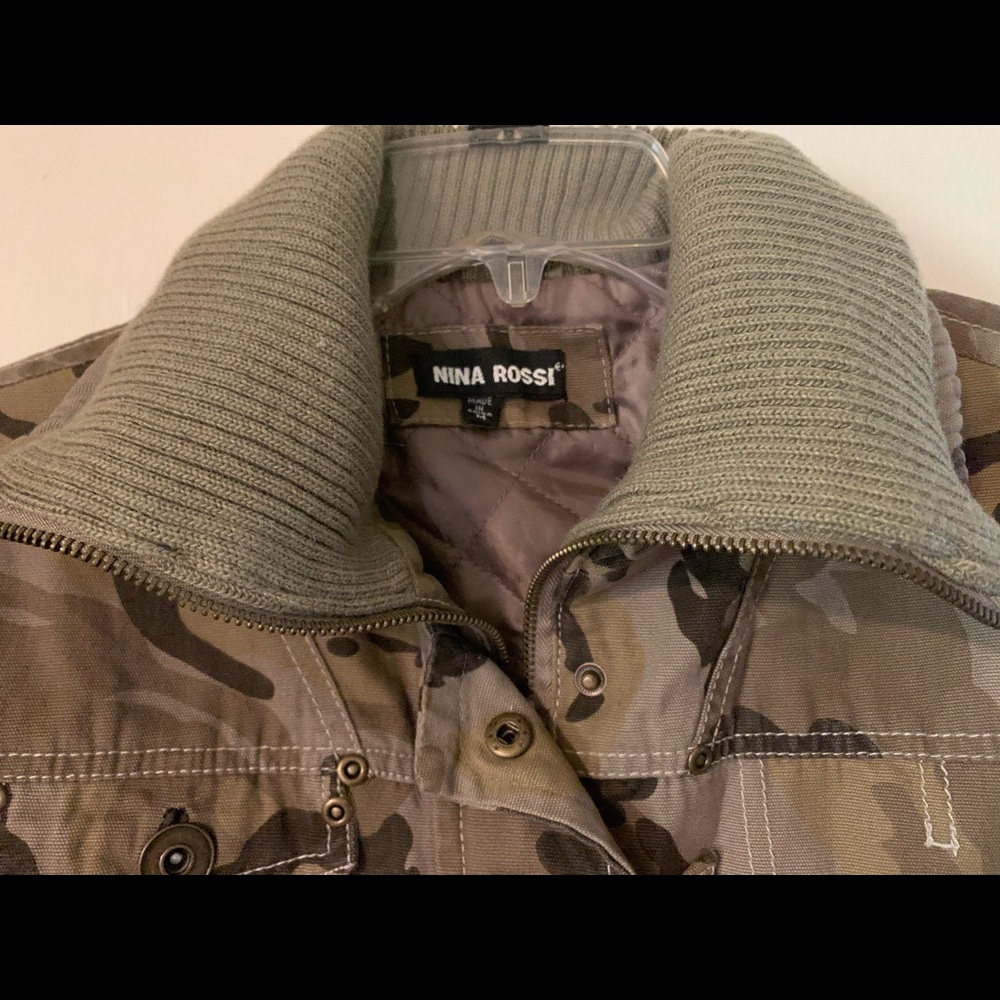 Jacket - Picture 4 of 5